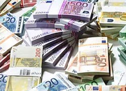 Euro nefes aldı