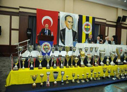 Fenerbahçe'de Olağanüstü Genel Kurul başladı