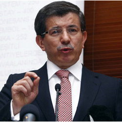 Davutoğlu'ndan BM'ye İstanbul teklifi