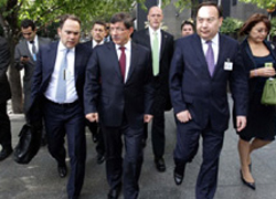 Davutoğlu New York sokaklarında