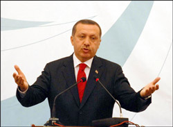 Başbakan'dan önemli mesajlar