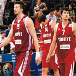 12 Dev Adam şampiyonadan elendi
