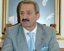 "Cari açığın finansmanı risk unsuru değil"