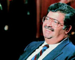 Özal'ın adı hafızalardan silinmek isteniyor