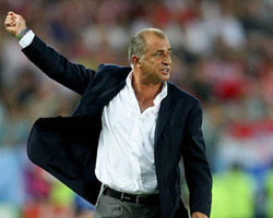 Fatih Terim'e 58. yaş günü kutlaması