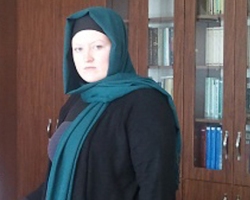 İdil'de Müslüman olan İngiliz vatandaşı, Amine ismini aldı