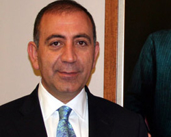 Tekin'e disiplin yolu gözüktü