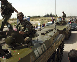 Suriye tankları tekrardan Hama'da