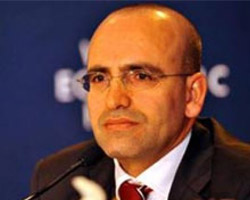 Bakan Şimşek, harçlık dağıttı, çocuklar kuyruğa girdi