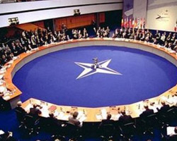 NATO, dün Sirte'de 19 hedef vurdu