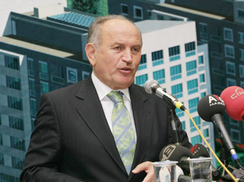 Kadir Topbaş Macarların 'Szekely Kapı' açılışını yaptı