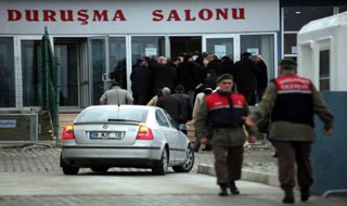 Balyoz'da 3 tutuklama