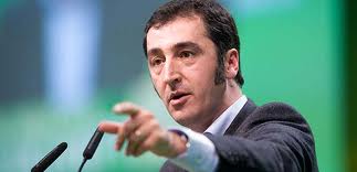 Özdemir yeniden aday