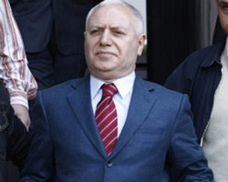 Haberal hastaneye kaldırıldı