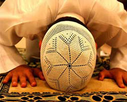 Japonya'ya İslamiyeti kim getirdi?