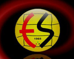 Futbolcu Batuhan Karadeniz, kaza yaptı