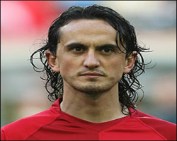 Tuncay Şanlı Ada'ya dönüş yaptı