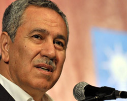 Arınç, seçim bölgesi Bursa'da sema izledi