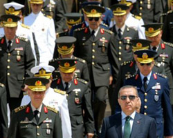 Emeklilikler 'siyasi devrim'