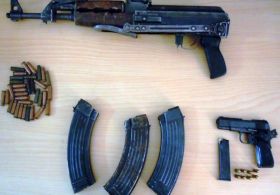 Polis Yakaladı Mahkeme Salıverdi