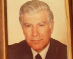 Eski bakan vefat etti