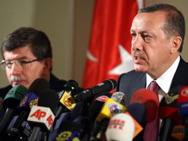 Erdoğan ve Davutoğlu Abbas'la görüşecek