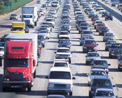Atatürk Köprüsü 4 saat trafiğe kapatılacak