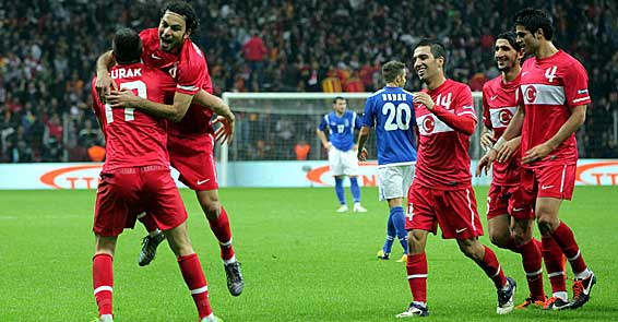 A Milli Takım'ın antrenman programı değişitirildi