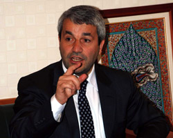 "Bazı ilaçların Türkiye'de üretilmesini istiyoruz"