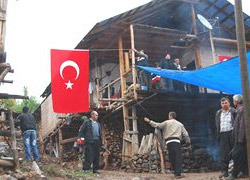 Şehit Babası: Vatan sağolsun