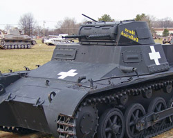 Diktatörlere panzer desteği