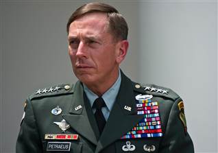 CIA Başkanı Petraeus istifa etti
