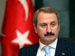 Çağlayan "Yılı Bakanı" ödülünü aldı