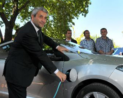 İsteyen Herkes Aracını Çevirebilecek