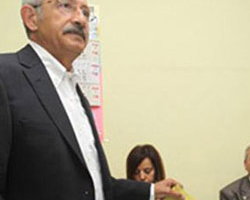 CHP'ye oy vermeyen CHP'lileri arıyor