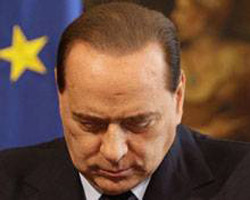 Berlusconi'ye rüşvet iddaası