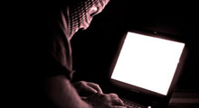 Hackerler Sony'e saldırıyor