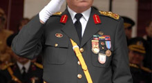 MHP, darbeci General'e sahip çıktı