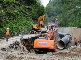 Mahsur kalan işçilerden 3'ü kurtarıldı