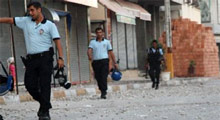 Aşırı şiddet gösteren polislere hapis