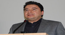 CHP'liler Babacan'ın yolunu değiştirtti