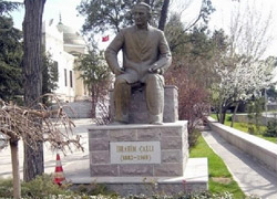 Ünlü Ressamın Tablosu 500 Bine Satıldı
