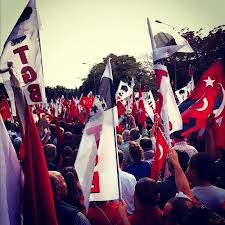 Tahrik üstüne tahrik!