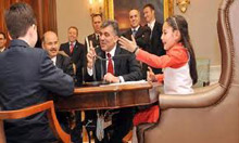Cumhurbaşkanı, şehit çocuklarını kabul etti