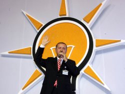 AK Parti Kızılcahamam'da kampa girdi