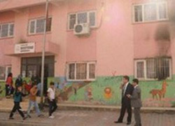 PKK yandaşları anaokuluna saldırdı!