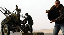 Misrata limanı bombalandı