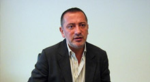 Altaylı'yı fena dövdüler