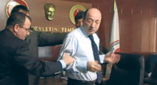 İlhan Cihaner direnmedim dedi ama...