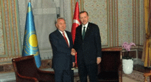Erdoğan Nazarbayev'i kutladı